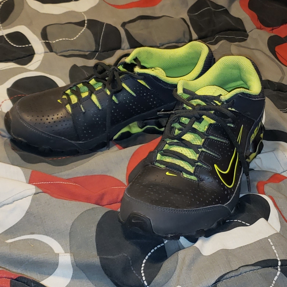 Men's Nike REAX 8 Training Shoes | Sz 8